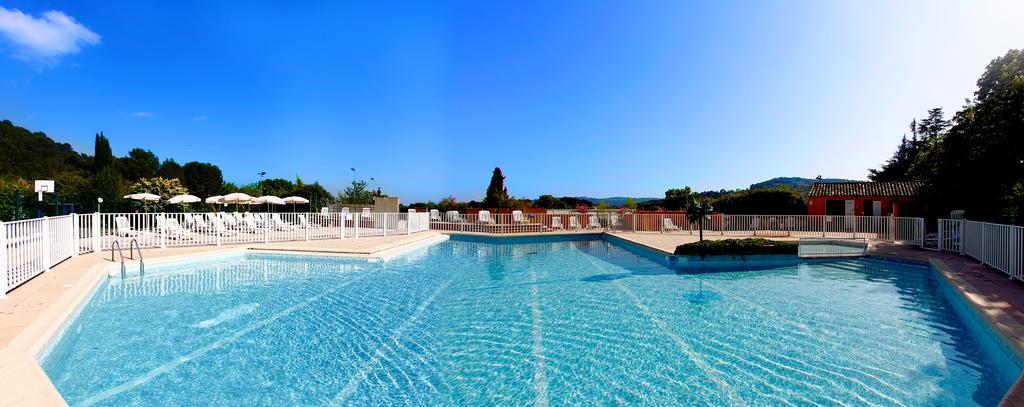 Aparthotel Le Domaine Du Thronnet Figanières Exterior foto